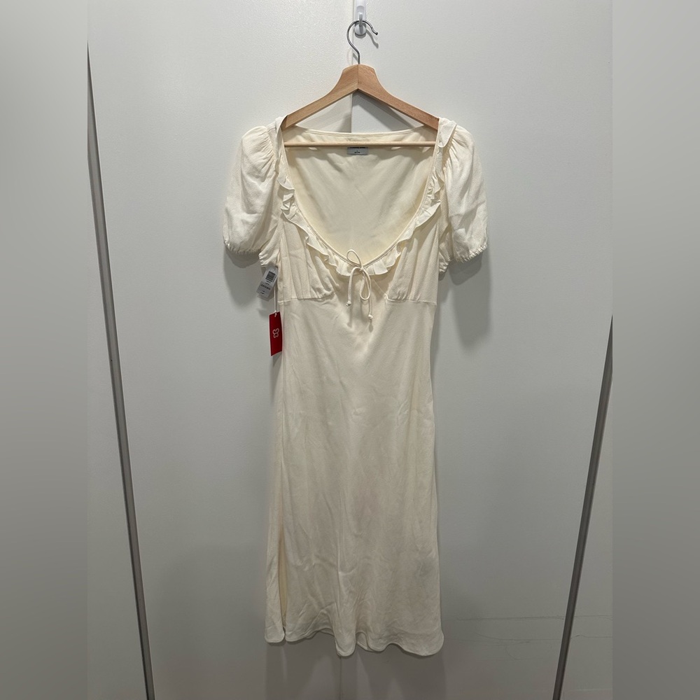 Aritzia Sunday Best Letti Dress, Whisper White - Picture 9 of 16